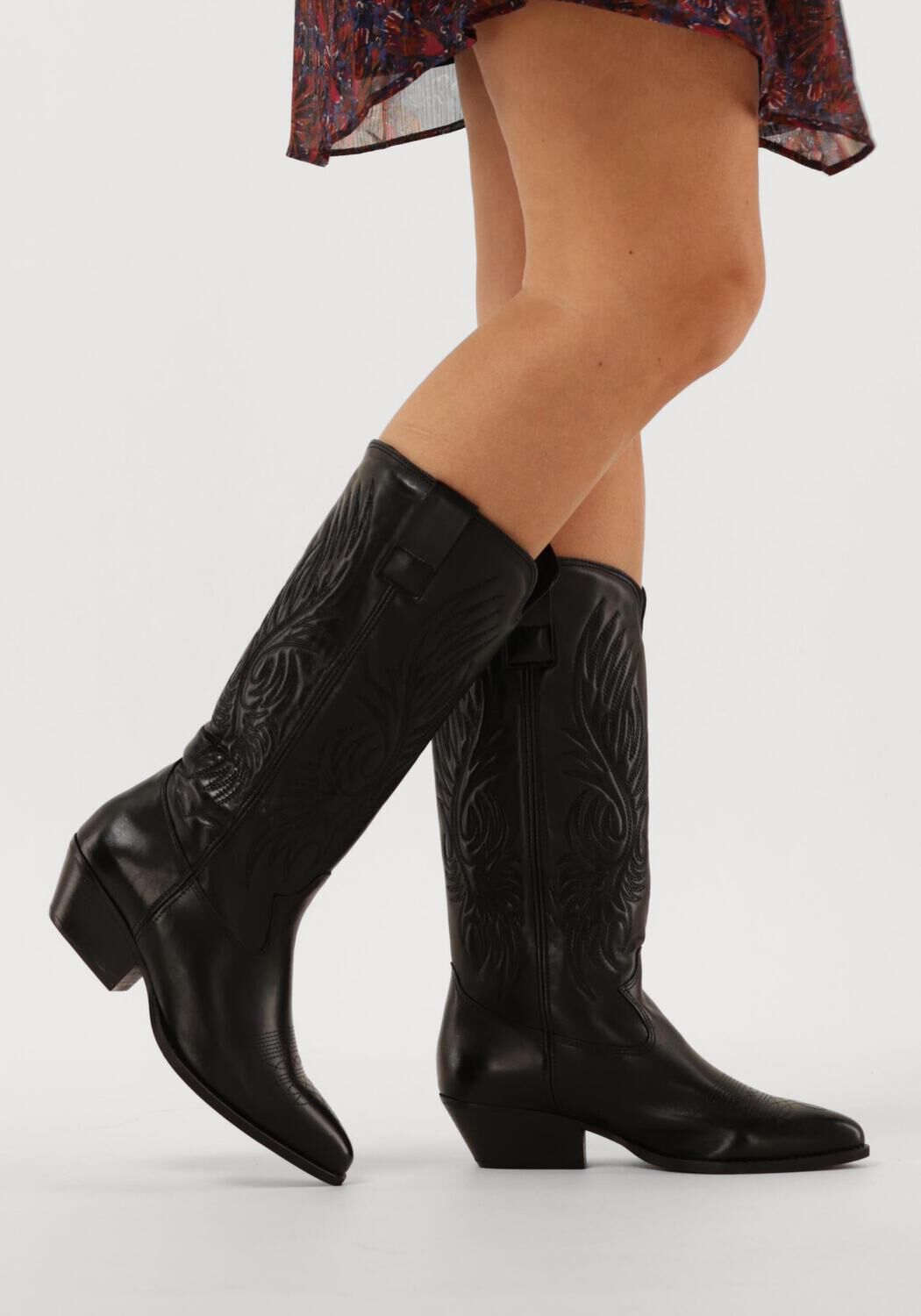 cowboylaarzen-zwart-dames-268kst-1.jpg