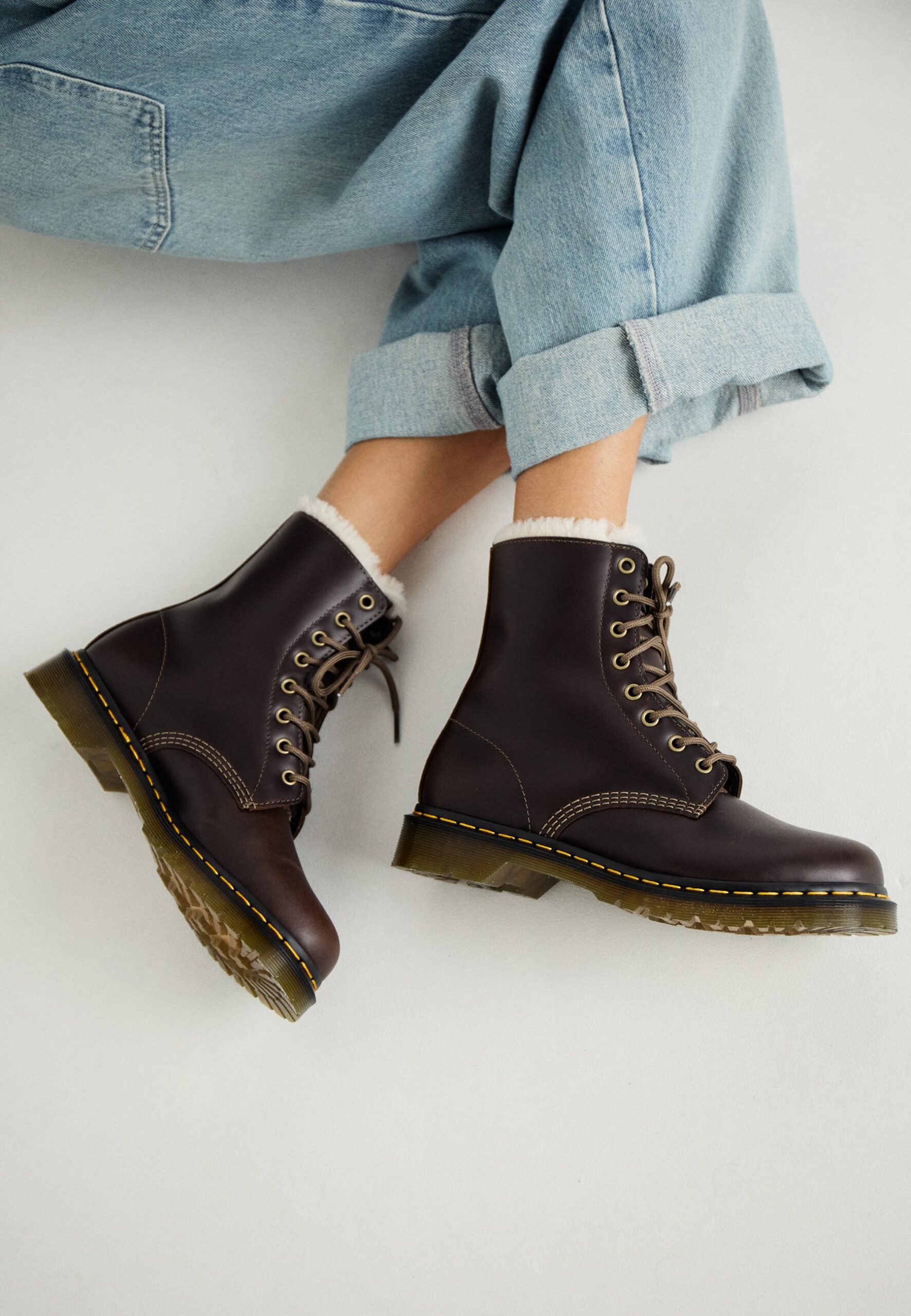 dr-martens-laarsjes-528clg-1.jpg