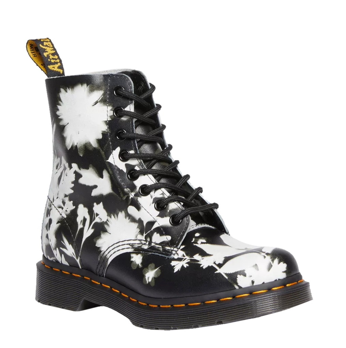 dr-martens-laarsjes-650xnx-1.jpg